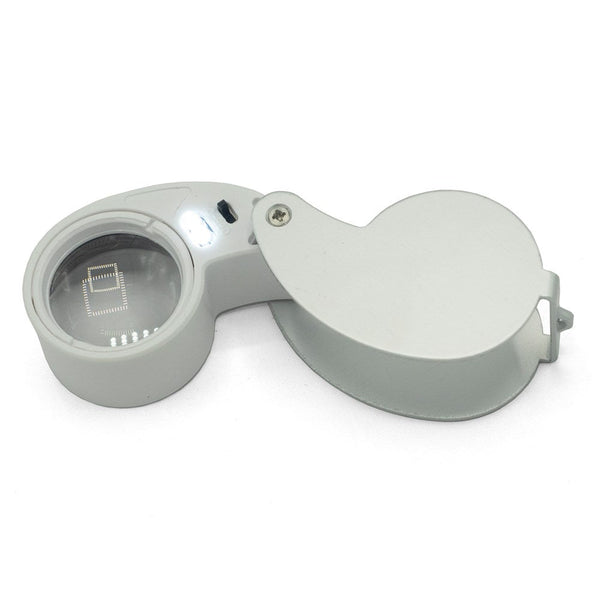 25-миллиметровая лупа со светодиодом